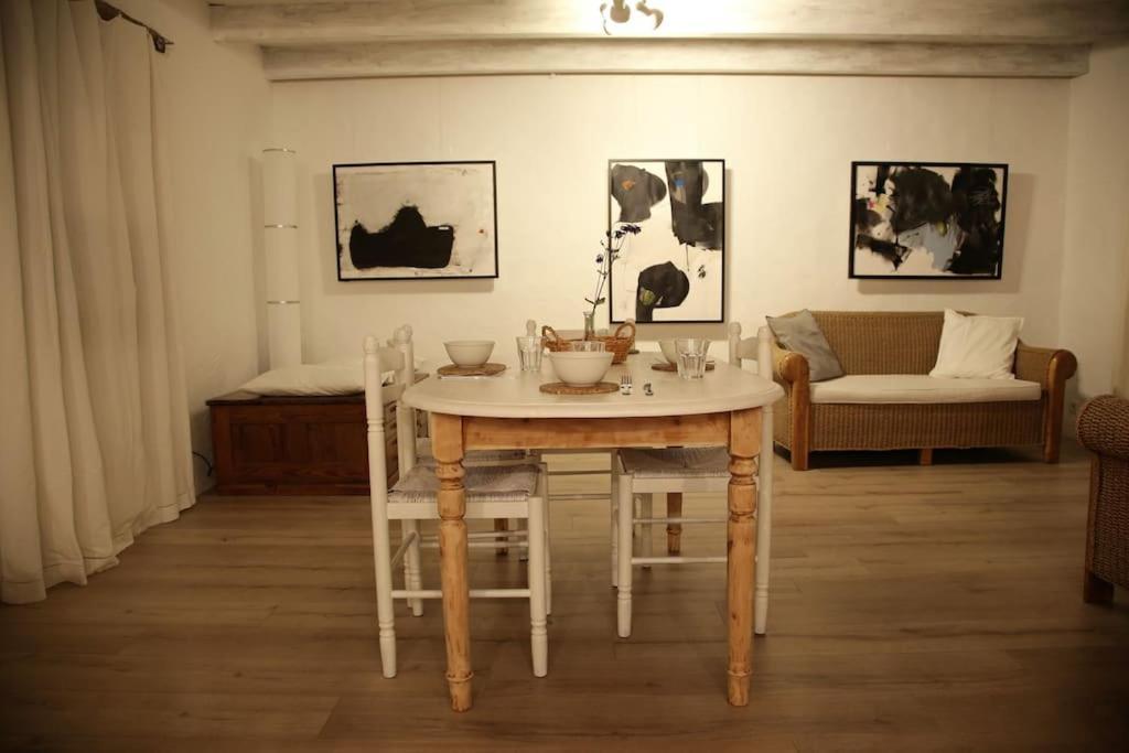 Relax With Art And Nature Mellionnec Eksteriør billede